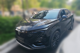 长安UNI-T 2022款 1.5T 尊贵型