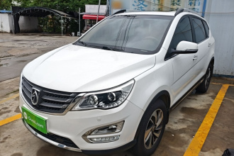 宝骏560 2016款 1.8L iAMT豪华型