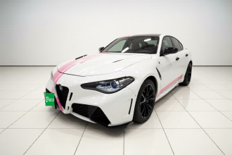 阿尔法·罗密欧 Giulia朱丽叶 2017款 2.0T 280HP 豪华版