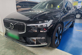 沃尔沃XC60新能源 2025款 插电式混动 长续航四驱智雅豪华版