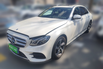 奔驰E级 2017款 E 200 L 运动型 4MATIC