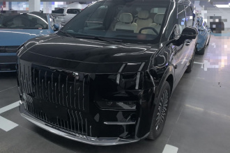 极氪009 2024款 七座过道版四驱 108kWh