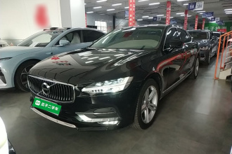 沃尔沃S90 2018款 T4 智远版