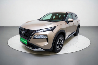 日产 奇骏 2023款 e-POWER 超混双电机四驱豪华版