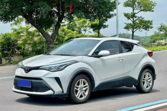丰田C-HR 2021款 2.0L 舒适版