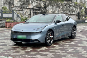 领克Z10 2024款 95kWh 702km四驱智驾Ultra