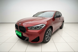 宝马X2 2022款 sDrive25i 曜夜版