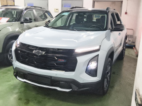 雪佛兰 探界者Plus 2024款 102km RS 至臻版