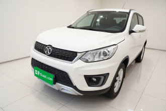 北京汽车 绅宝X35 2016款 1.5L 手动精英版