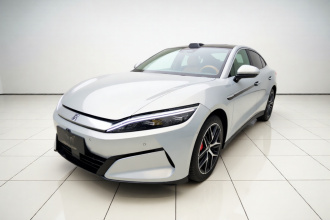 比亚迪 汉L 2025款 EV 四驱激光雷达旗舰型