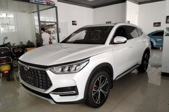 比亚迪 宋PLUS 2020款 1.5T 自动旗舰型