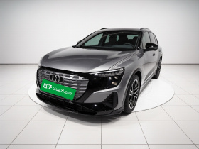 奥迪Q5 e-tron 2022款 40 e-tron 星耀型 机甲套装