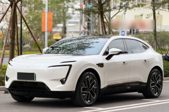 阿维塔11 2022款 长续航双电机版 5座