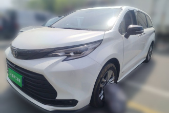 丰田 赛那SIENNA 2024款 2.5L混动 舒适版