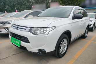 三菱 欧蓝德(进口) 2014款 2.0L 两驱运动超值版 5座