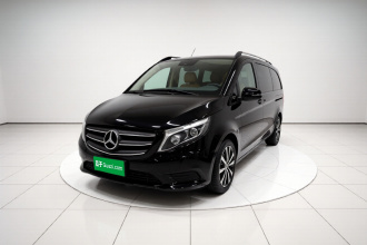 奔驰 威霆 2023款 2.0T 商务版 7座