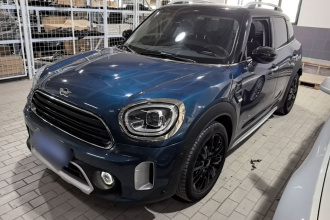MINI Countryman 2021款 1.5T COOPER ALL4 拉古纳蓝限量版
