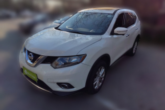 日产 奇骏 2014款 2.0L CVT舒适版 2WD