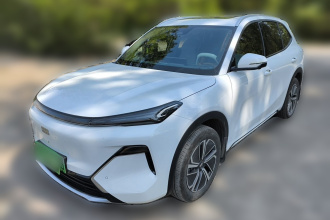 吉利银河 银河星舰7 EM-i 2025款 55km 探索版