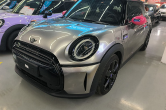 MINI 2023款 1.5T COOPER 紫夜出逃 特别版