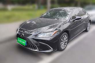 雷克萨斯ES 2022款 200 卓越版