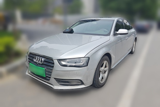 奥迪A4L 2015款 35 TFSI 自动标准型