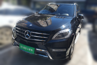 奔驰M级 2015款 ML 400 4MATIC豪华型