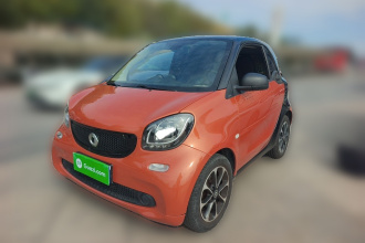 smart fortwo 2015款 1.0L 52千瓦硬顶激情版