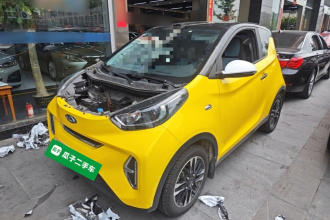 奇瑞QQ 小蚂蚁 2022款 甜粉款 半糖版 磷酸铁锂 30kW 301km