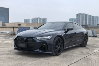奥迪A7 2023款 55 TFSI quattro 尊享型