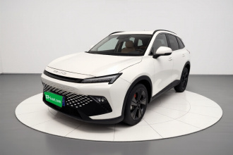 北京汽车 魔方 2022款 1.5T DCT黄金版