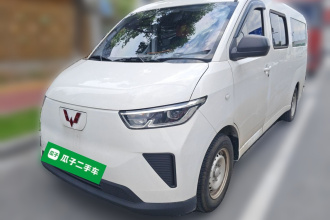 五菱汽车 五菱扬光 2024款 300km 舒适型客车版 75kW