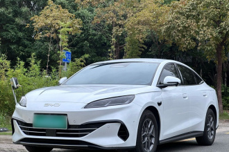 比亚迪 海豹06新能源 2025款 DM-i 智驾版 80KM豪华型
