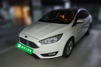 福特 福克斯 2015款 三厢 1.6L 自动舒适型