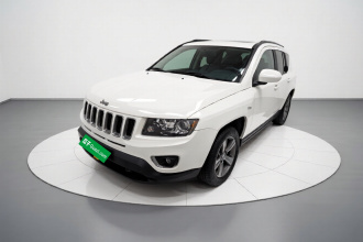 Jeep 指南者(进口) 2014款 改款 2.4L 四驱舒适版