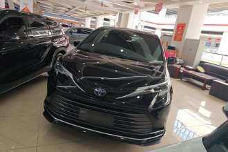 丰田 赛那SIENNA 2021款 2.5L混动 尊贵版