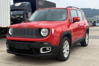 Jeep 自由侠 2018款 互联大屏版 180T 自动高能版