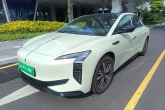 红旗EH7 2025款 690 智选版