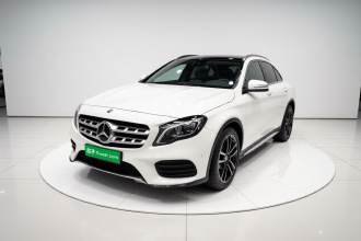 奔驰GLA 2019款 GLA 200 时尚型