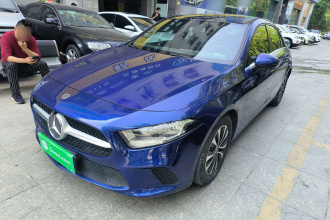 奔驰A级 2020款 A 180 L