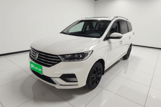 宝骏360 2019款 1.5L 手动豪华型 国VI