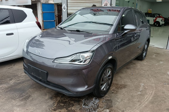 哪吒汽车 哪吒V 2021款 标准续航娱乐版升级型