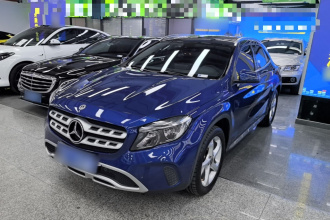 奔驰GLA 2019款 GLA 200 动感型