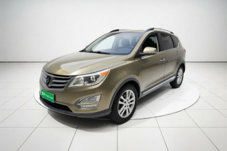 宝骏560 2015款 1.8L 手动精英型