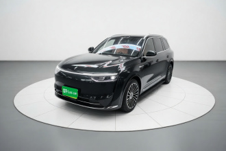 鸿蒙智行 问界M8 2025款 增程 Ultra版 53.4kWh 6座版 (192线激光雷达）
