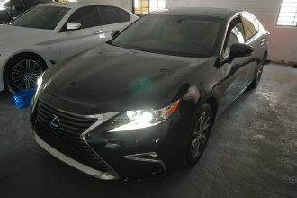 雷克萨斯ES 2015款 300h 舒适版