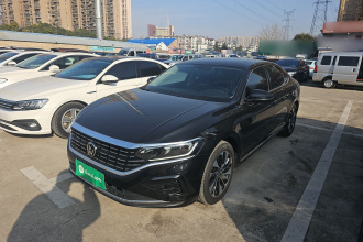 大众 帕萨特 2023款 改款 330TSI 精英版