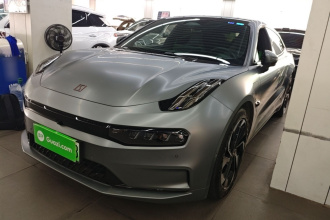 极氪001 2022款 超长续航双电机 YOU版