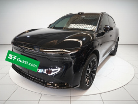 极氪7X 2025款 75kWh 后驱智驾版