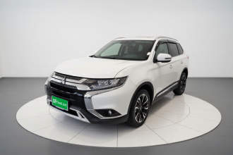 三菱 欧蓝德 2019款 2.0L 两驱畅享版 5座 国V